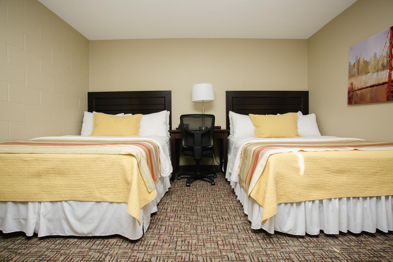 Hotel The Sleepy Owl Fort Frances Exterior foto